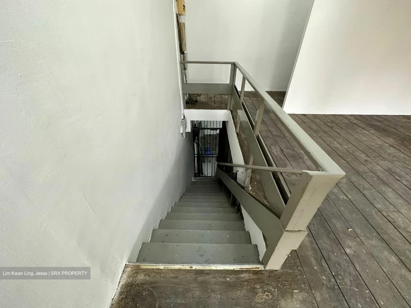 Geylang Road (D14), Shop House #569580381